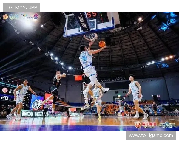 广东宏远强强对决激战正酣巅峰之战引爆新赛季篮球热潮