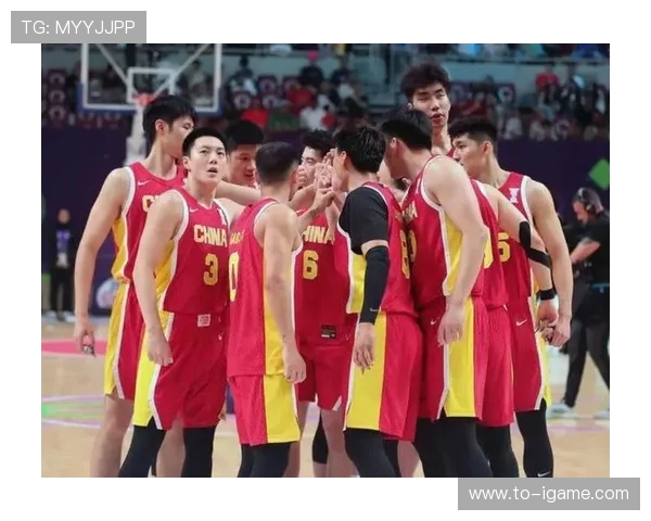 以篮球为纽带探索团队协作与青春拼搏的力量