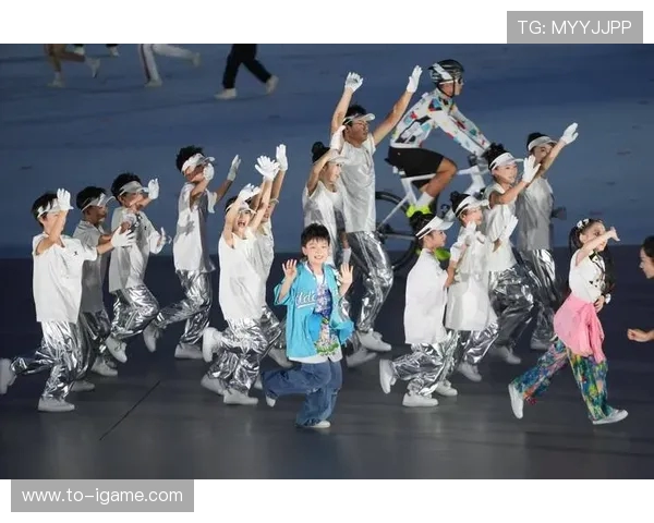 成都街舞队在世界攀岩锦标赛中的奋斗与突破之路揭秘 成都街舞队在世界攀岩锦标赛中的奋斗与突破之路揭秘