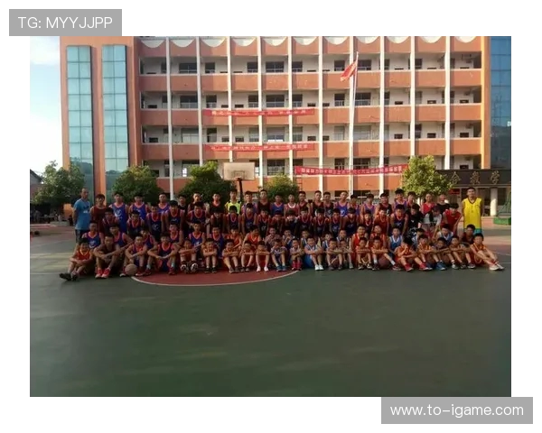 深度对话:杨芳如何在篮球世界中追寻梦想与成长 深度对话:杨芳如何在篮球世界中追寻梦想与成长