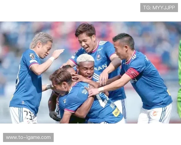 川崎前锋与大阪樱花激战在即谁能在这场焦点之战中笑到最后